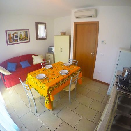 קאורלה Residence Le Piramidi מראה חיצוני תמונה