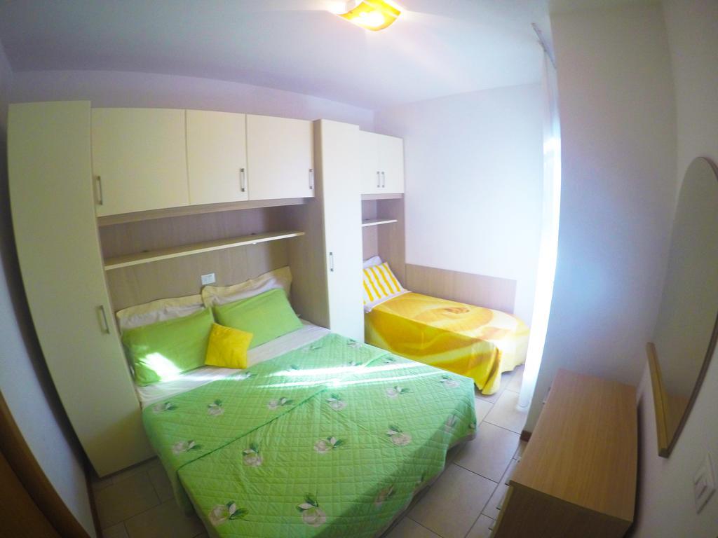 קאורלה Residence Le Piramidi מראה חיצוני תמונה