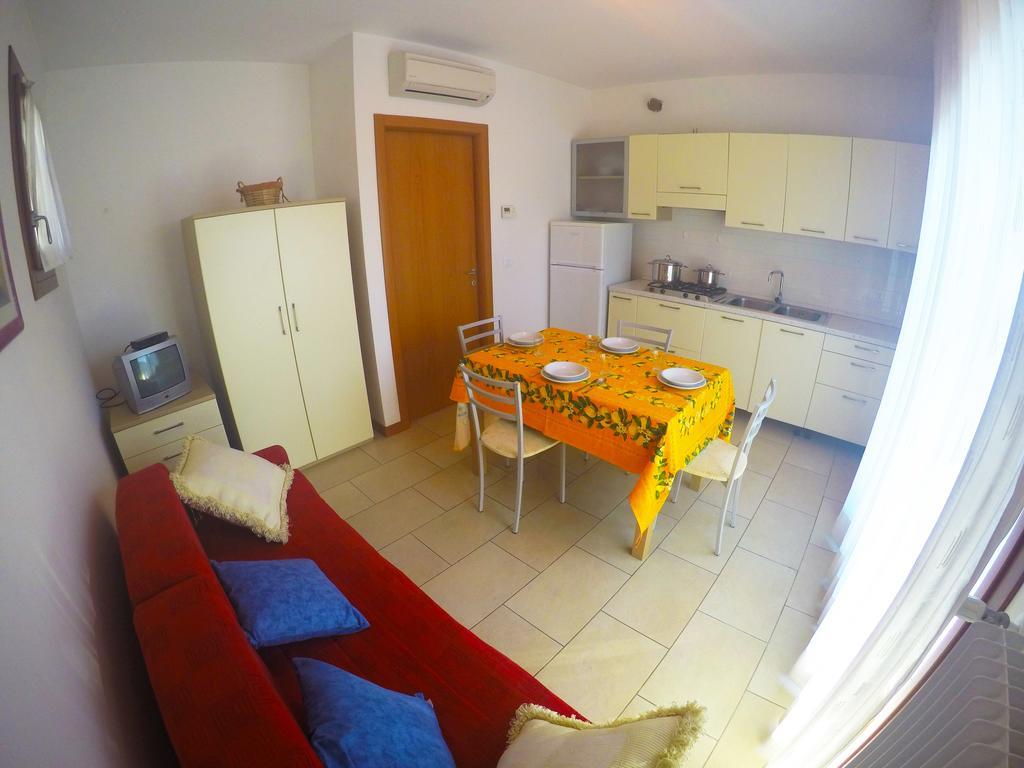 קאורלה Residence Le Piramidi מראה חיצוני תמונה